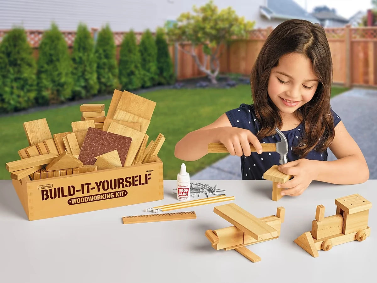 Build-It-Yourself Woodworking Kit - US 9788
