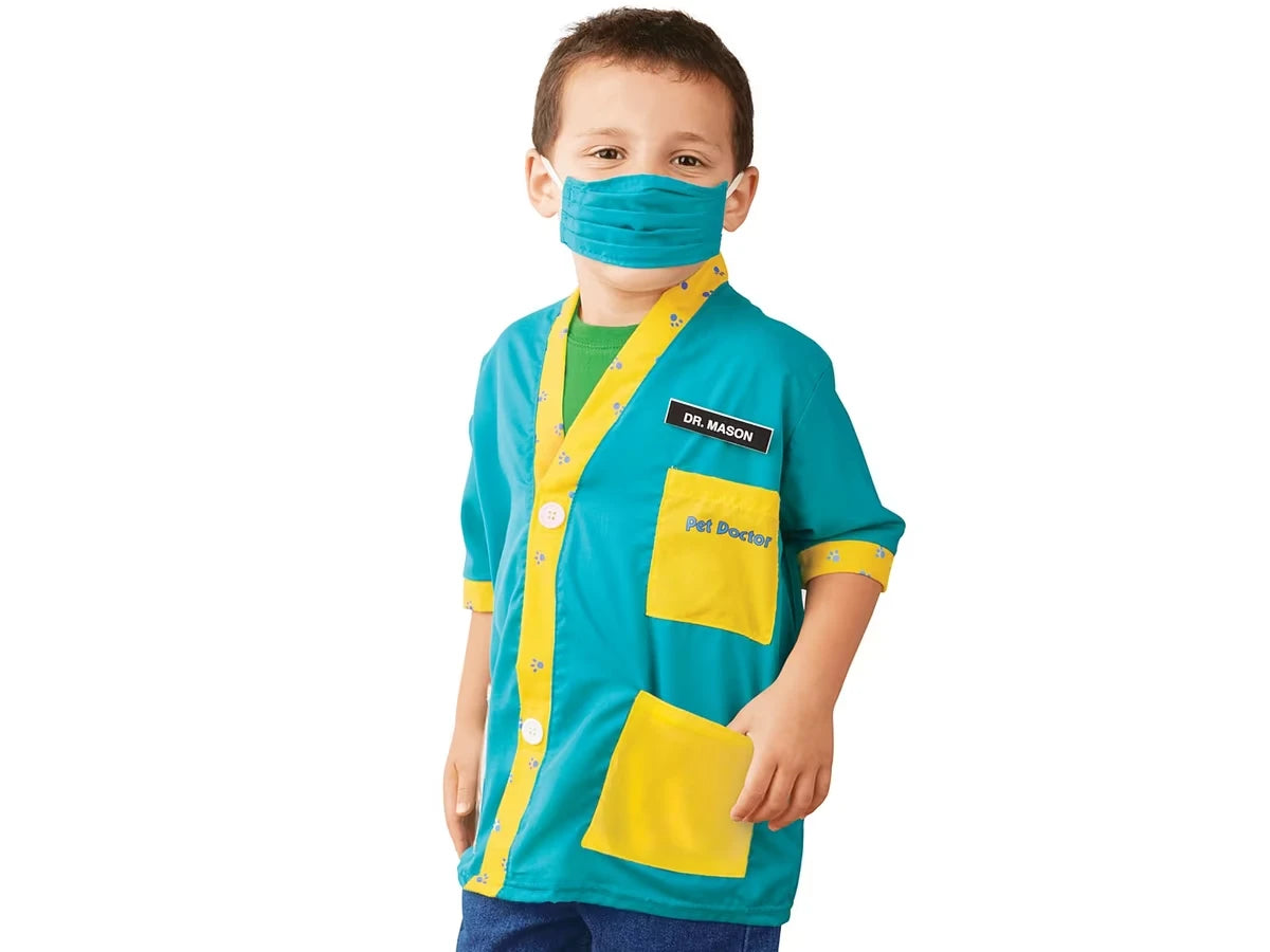 Personalized Vet Outfit - US 4261