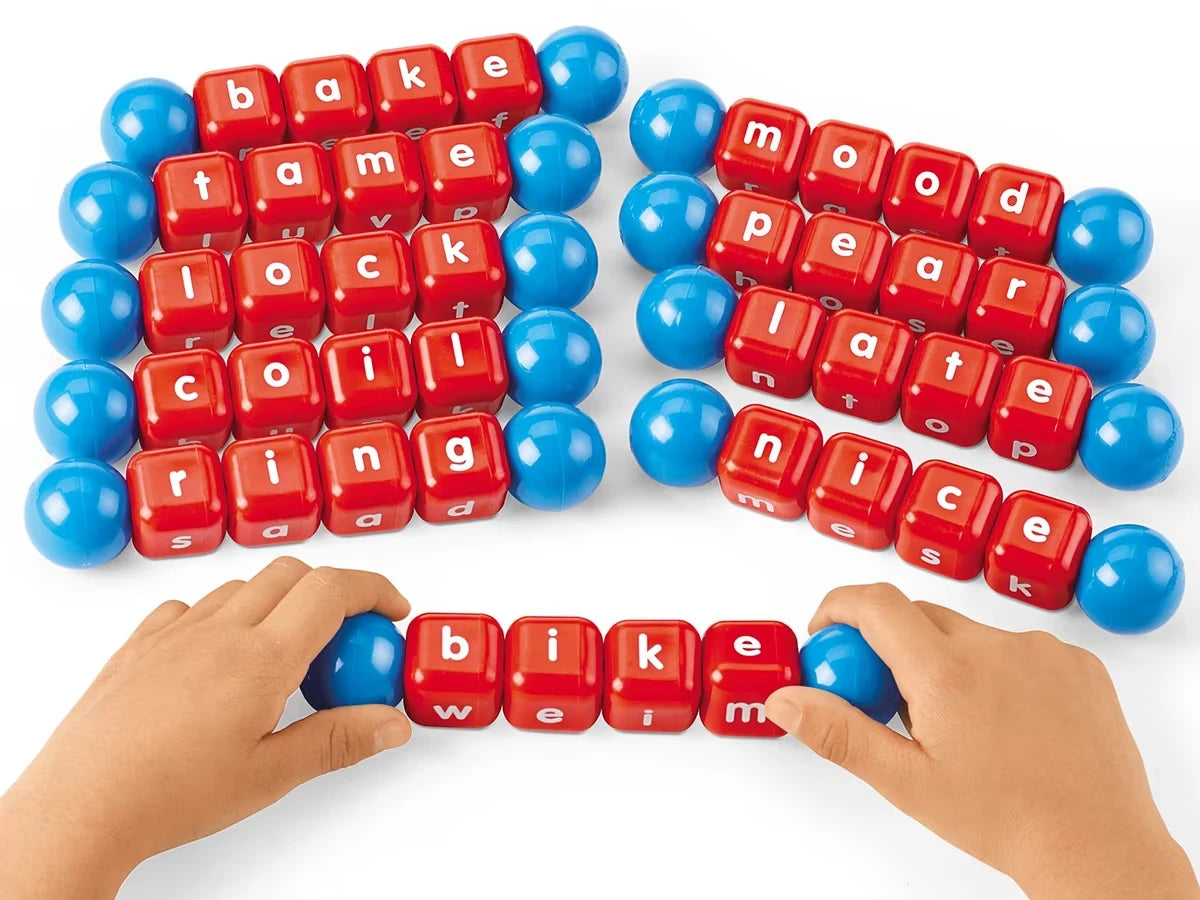 Twist & Turn 4-Letter Word Builders - Set of 10 - US 9352