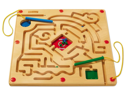 Race to the Finish! Magnetic Maze - US 4837