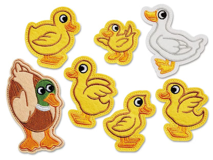 Five Little Ducks Storytelling Puppets - US 1132