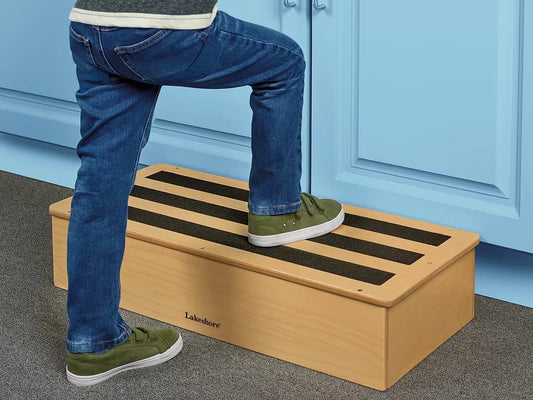 No-Slip Classroom Step Stool - US 2788