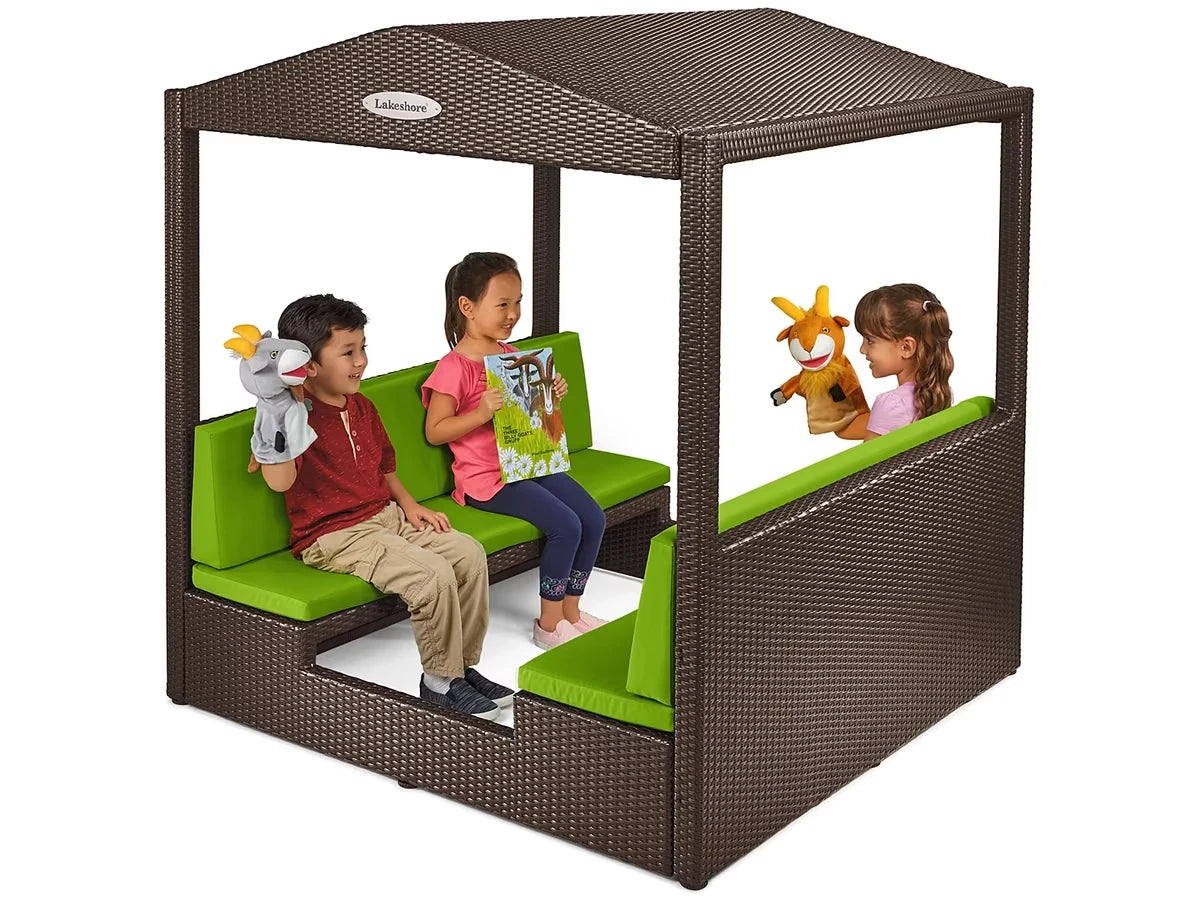 Outdoor Cozy Cabana - US 9440